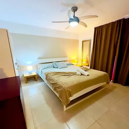 Terraza De La Paz Vista Al Campo De Golf * San Miguel de Abona