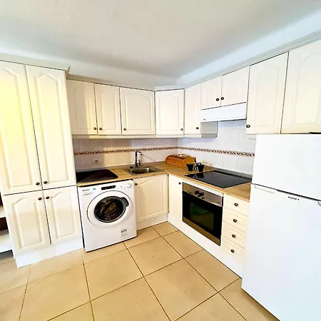 Terraza De La Paz Vista Al Campo De Golf *